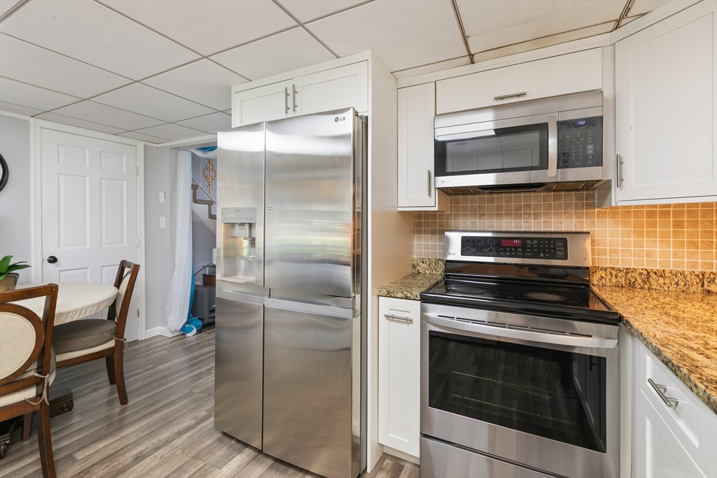 9 Marie Ln # 9 Property Photo 15