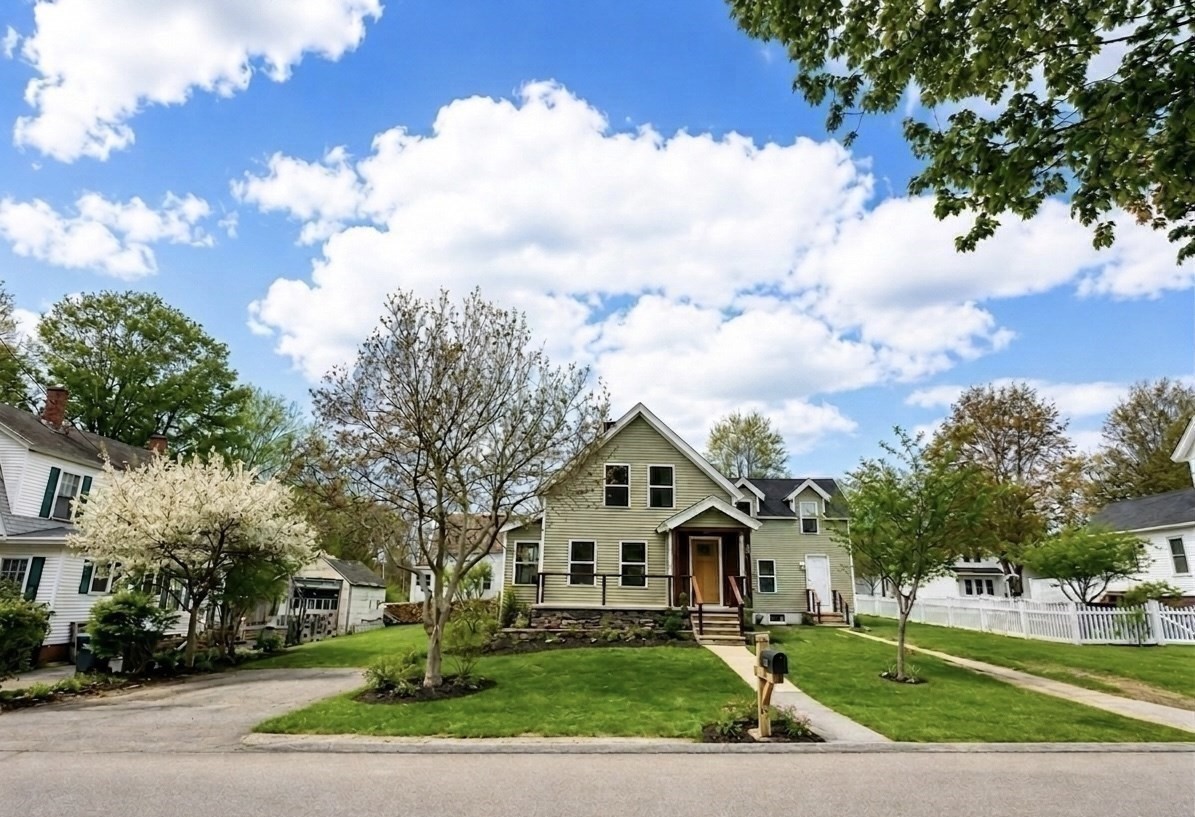 26 Summer Property Photo 16