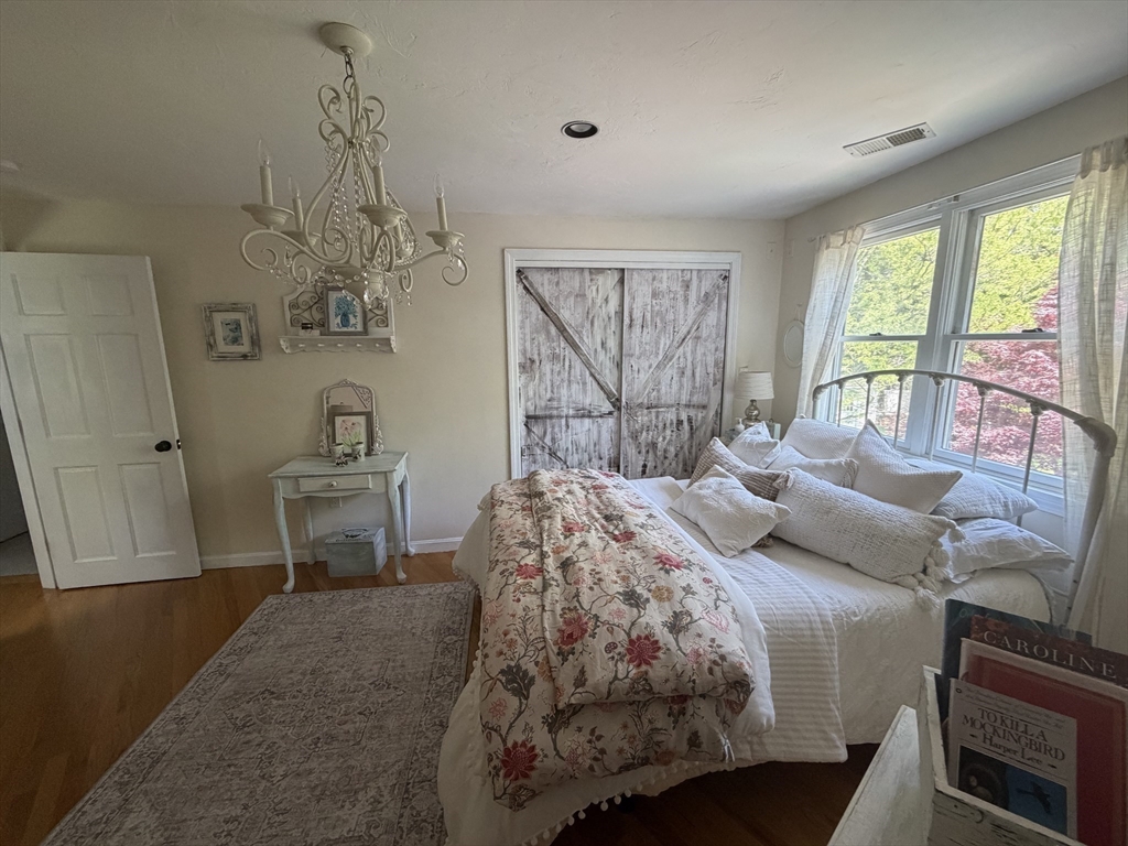9 Pondview Ave Property Photo 19