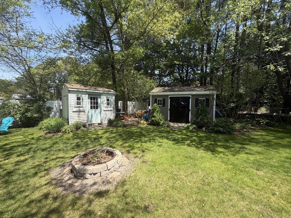 9 Pondview Ave Property Photo 28