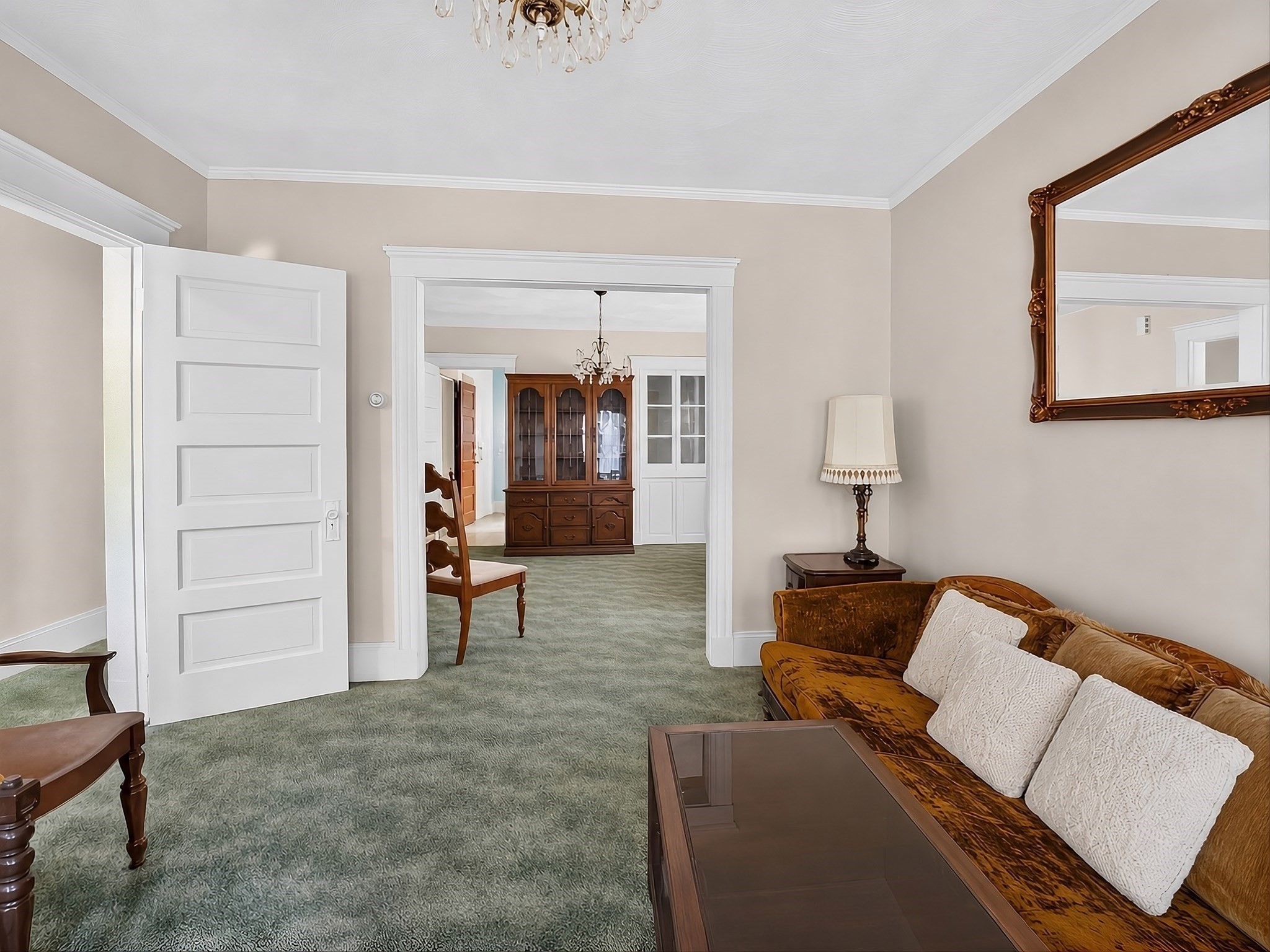 30 Clarendon Ave Property Photo 15