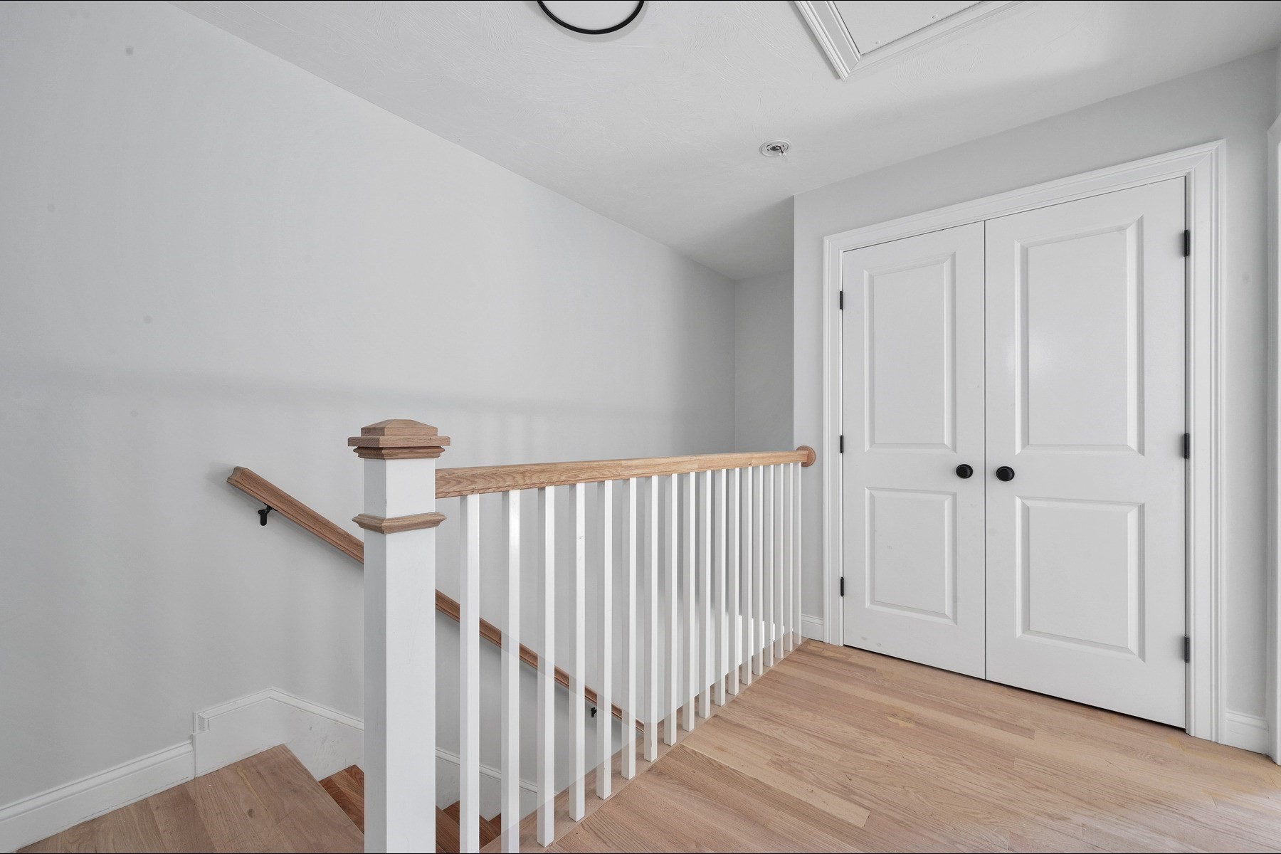 299 Quincy St Property Photo 11