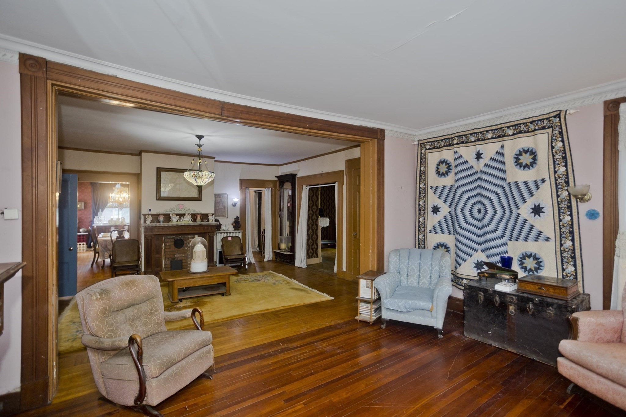 2 Crescent Hl Property Photo 19