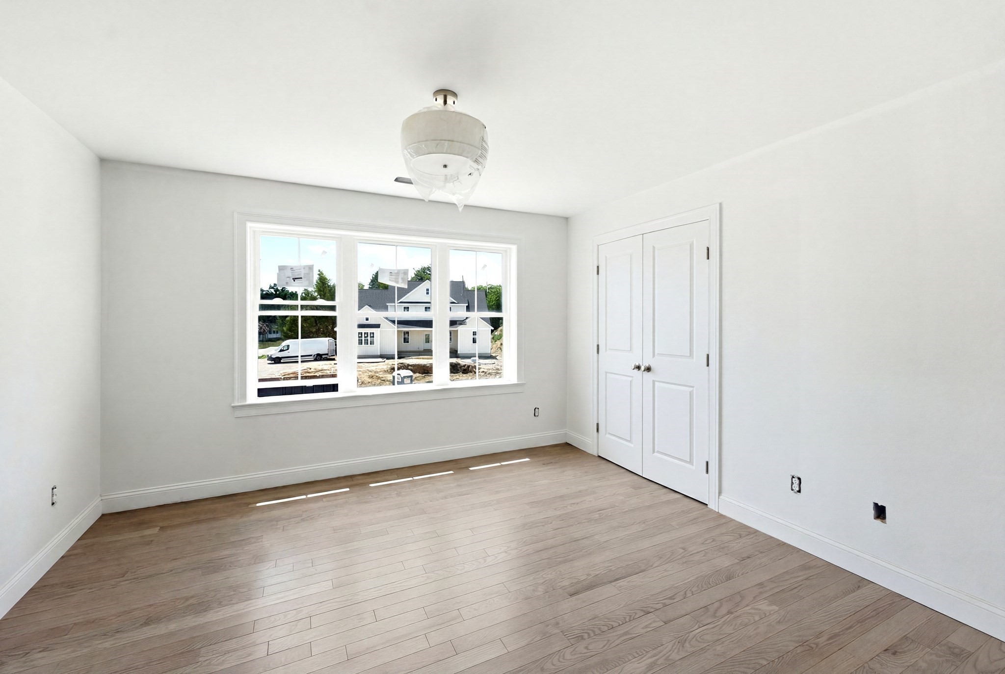 2 Jeffrey Drive Property Photo 20