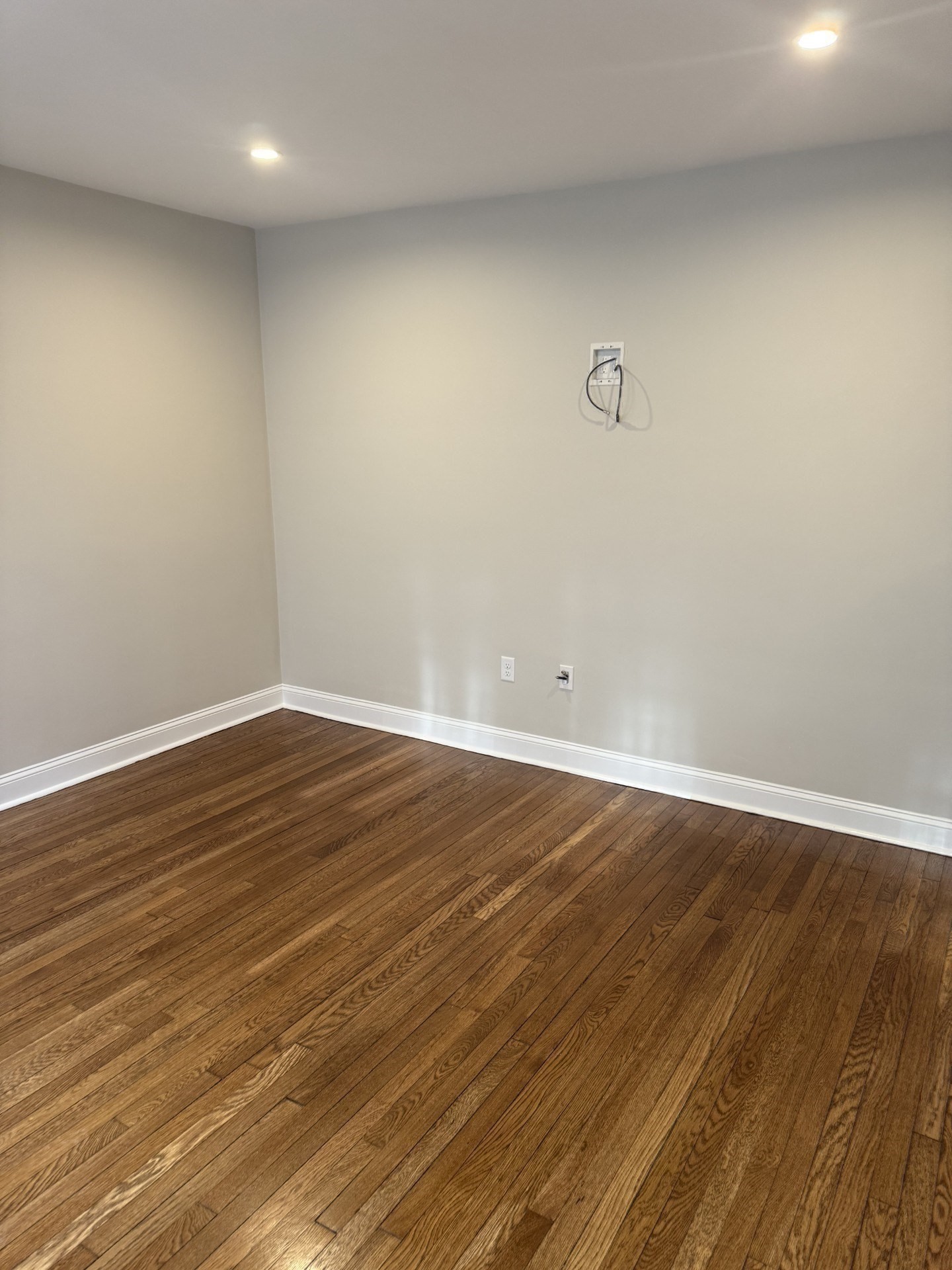 138 Allen Street # 1 Property Photo 11