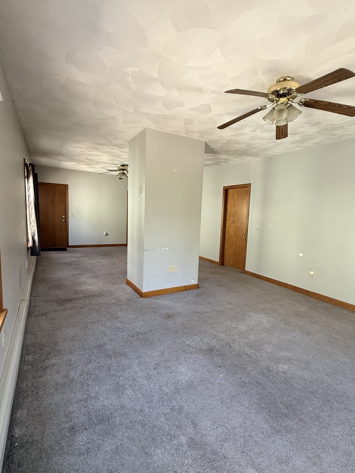 552 Alden St Property Photo 14