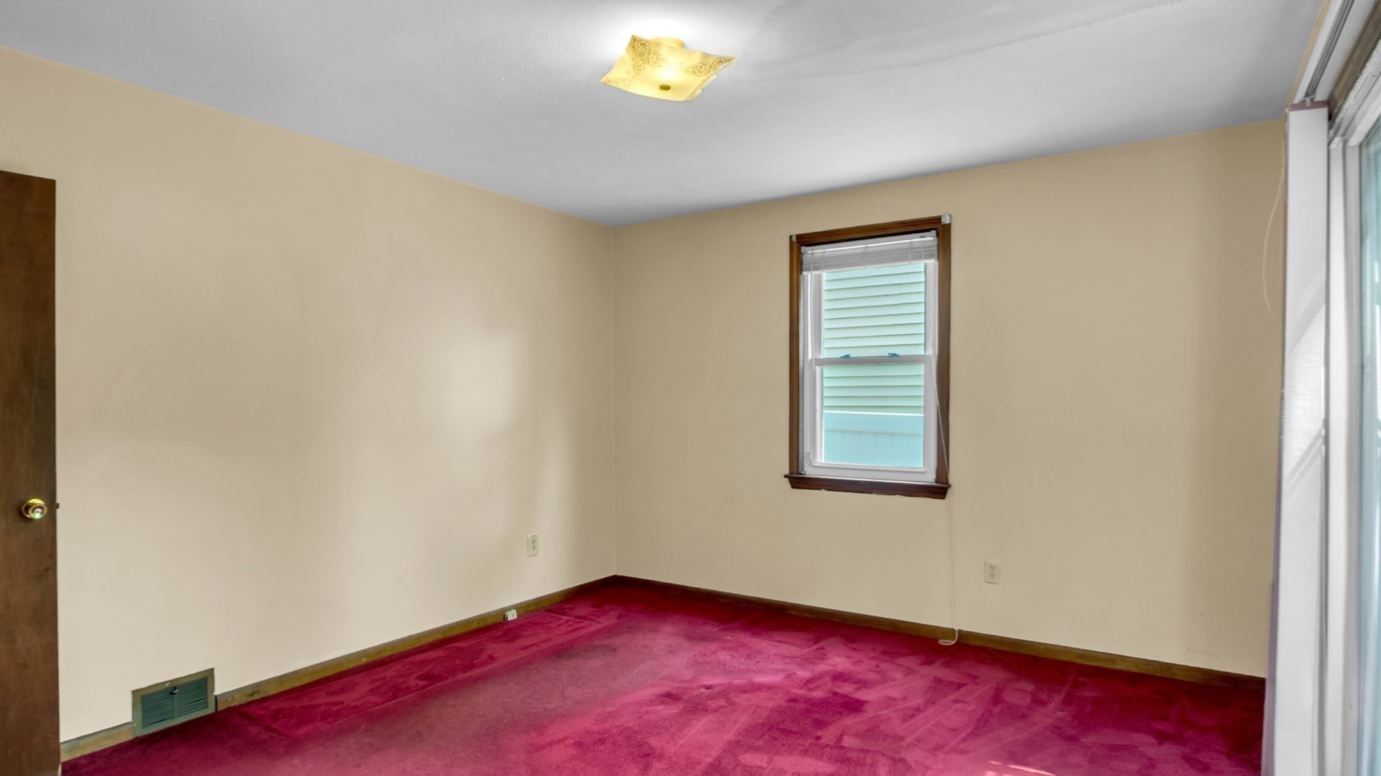 62 Colorado Street Property Photo 14
