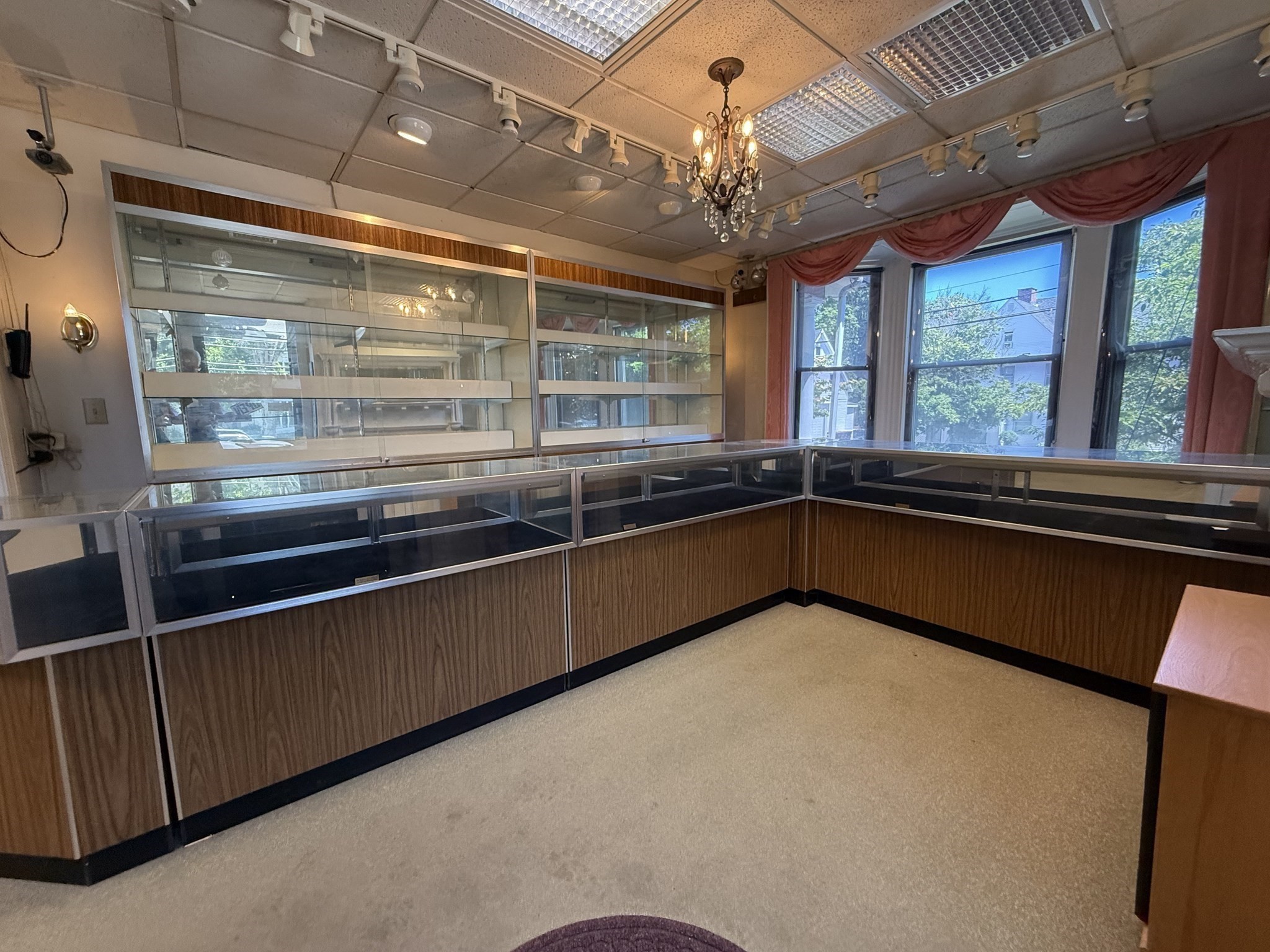 140 Pleasant Street Property Photo 11