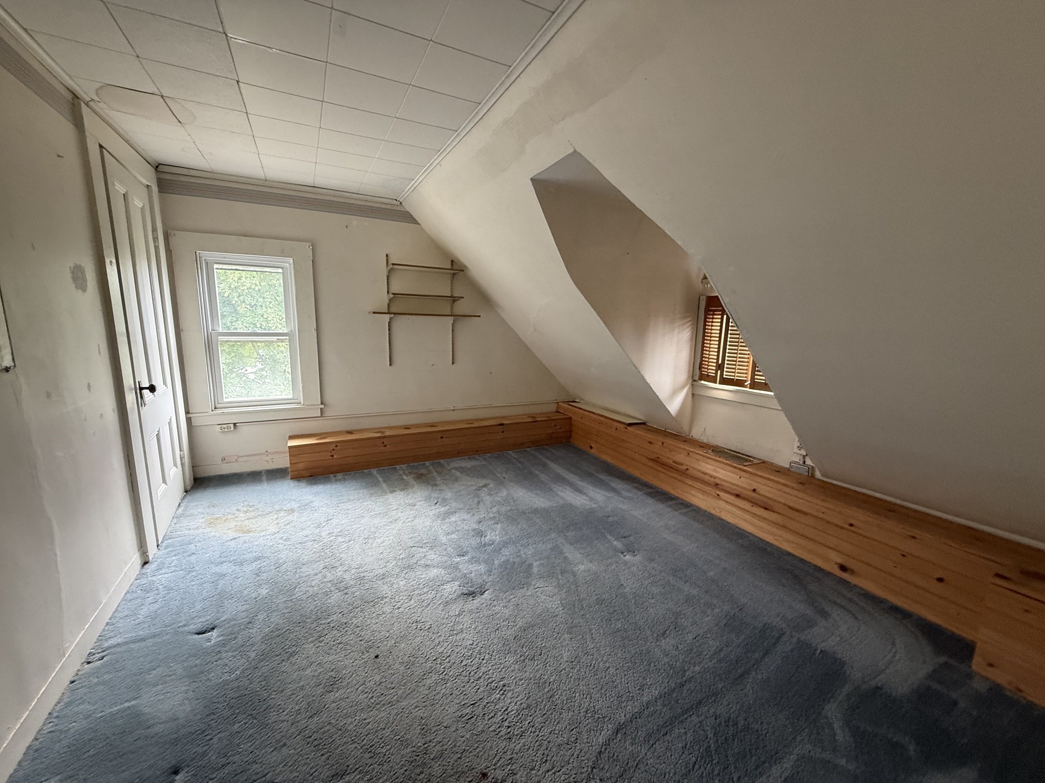 140 Pleasant Street Property Photo 23