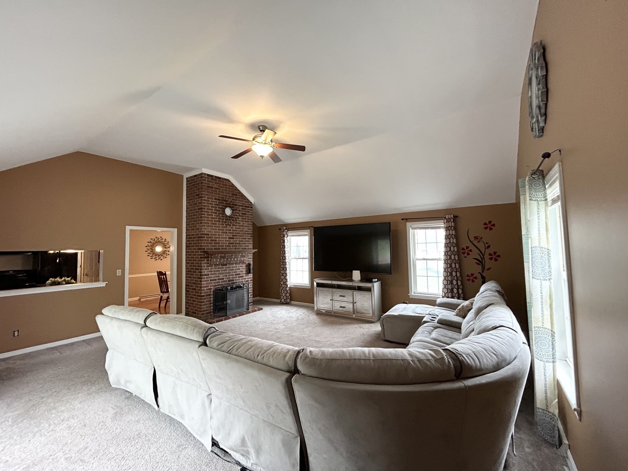 35 Fox Meadow Dr Property Photo 9