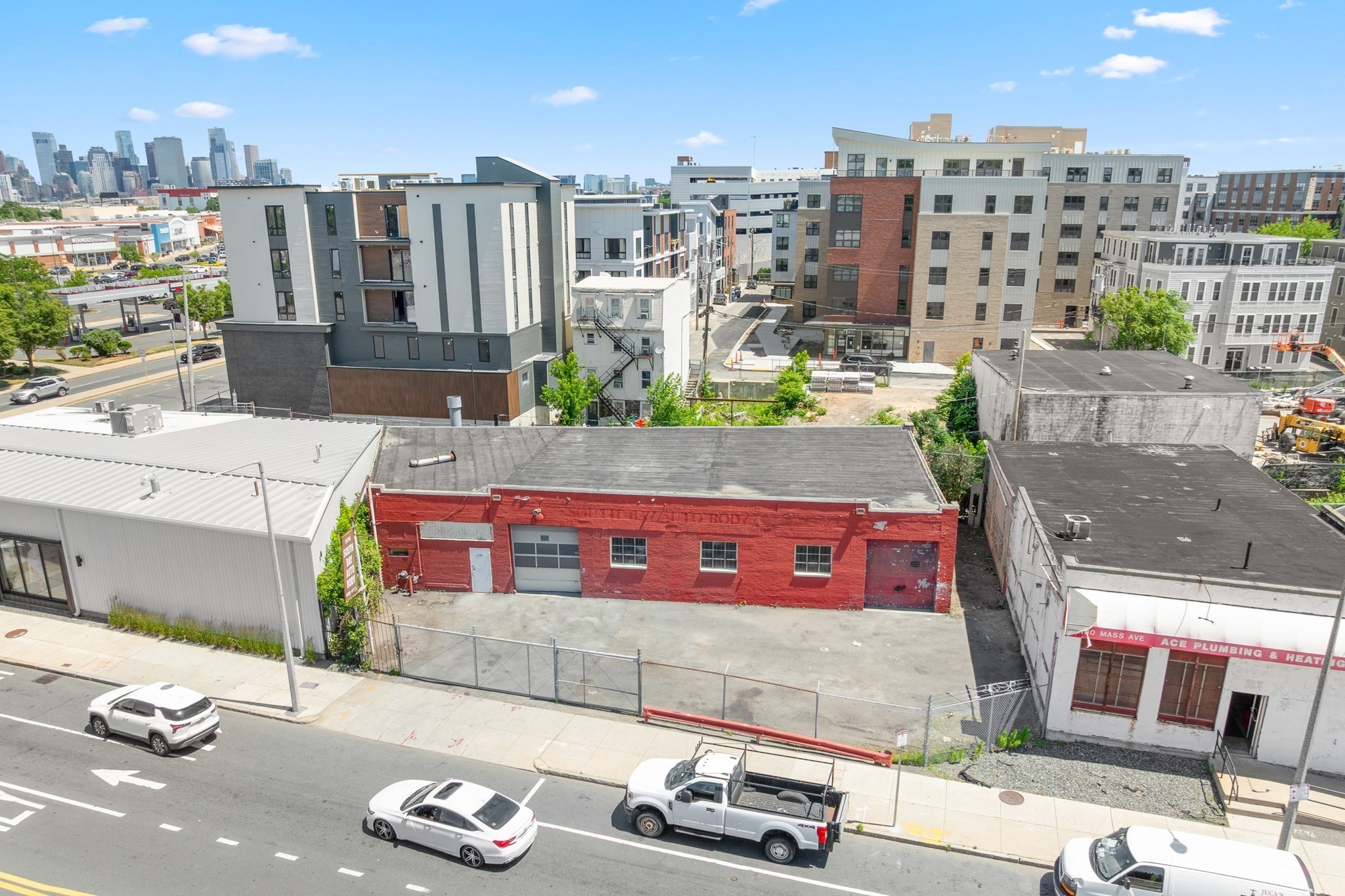 1176 Massachusetts Avenue Property Photo 3