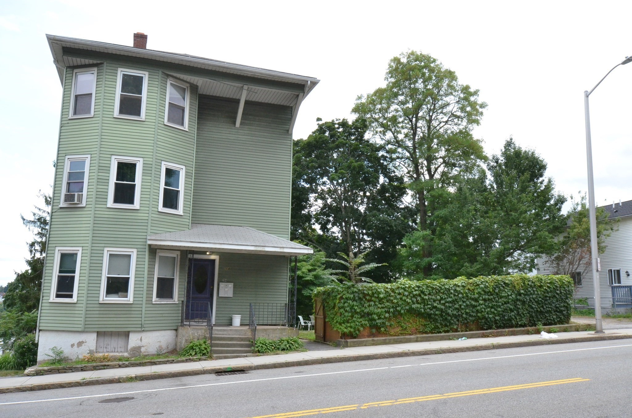 264 Belmont St # 2 Property Photo 18