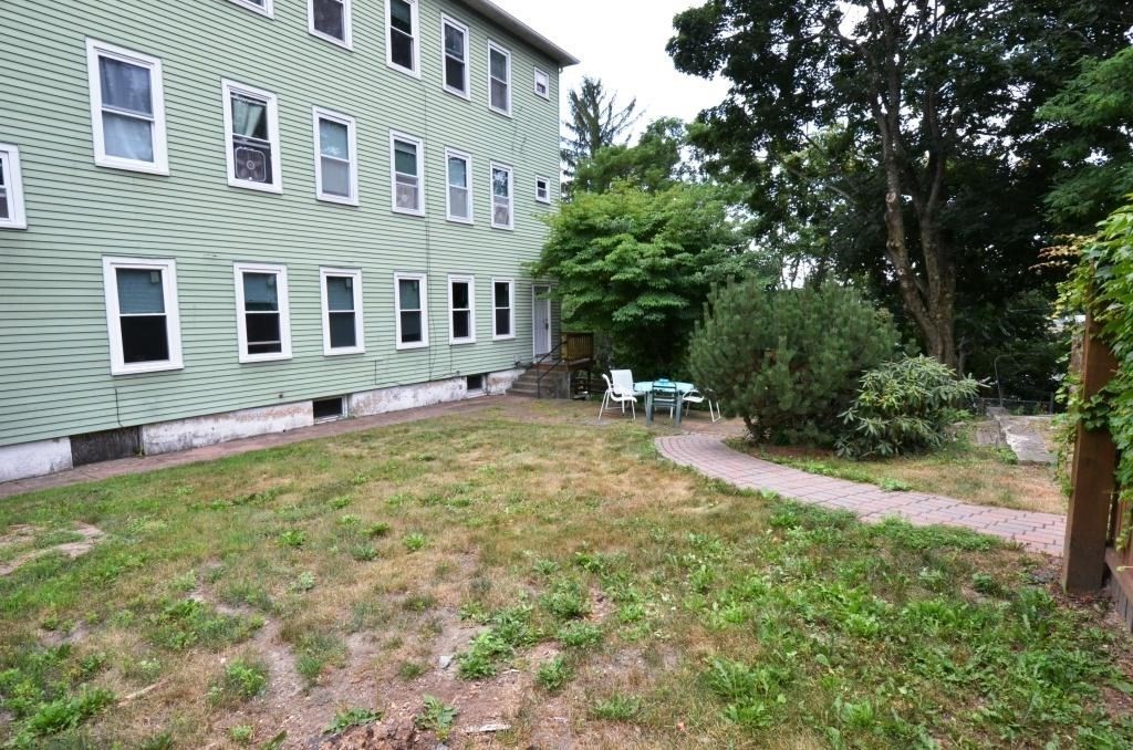 264 Belmont St # 2 Property Photo 19