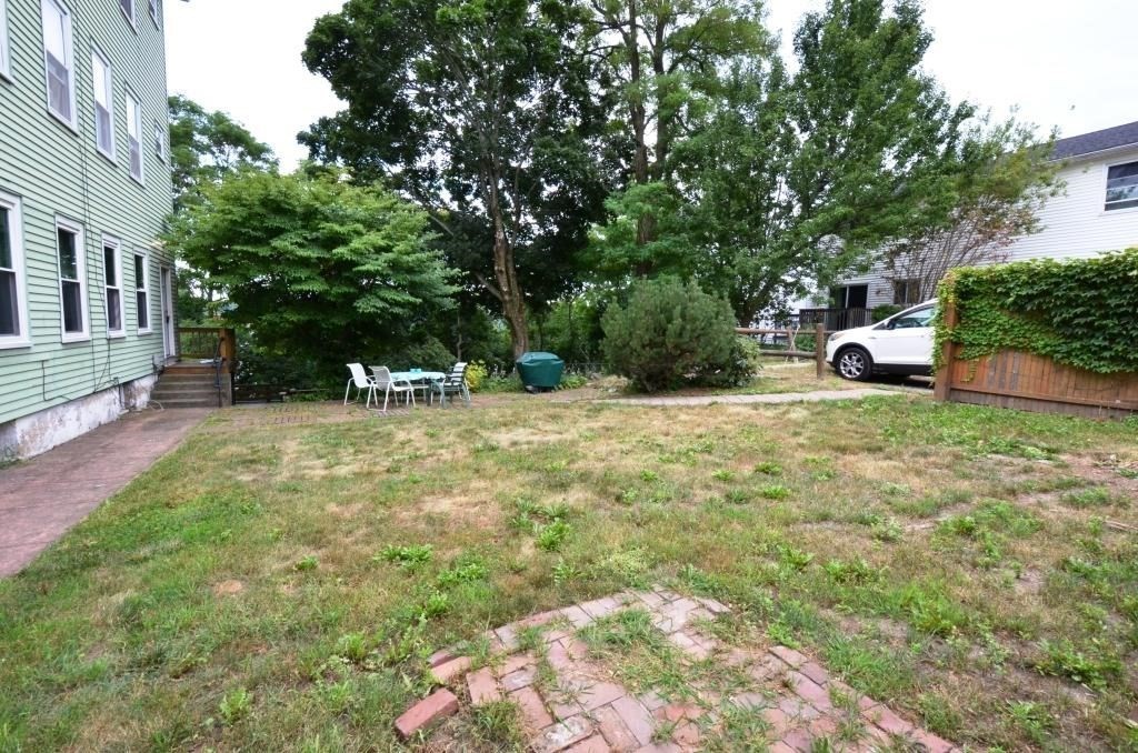 264 Belmont St # 2 Property Photo 20