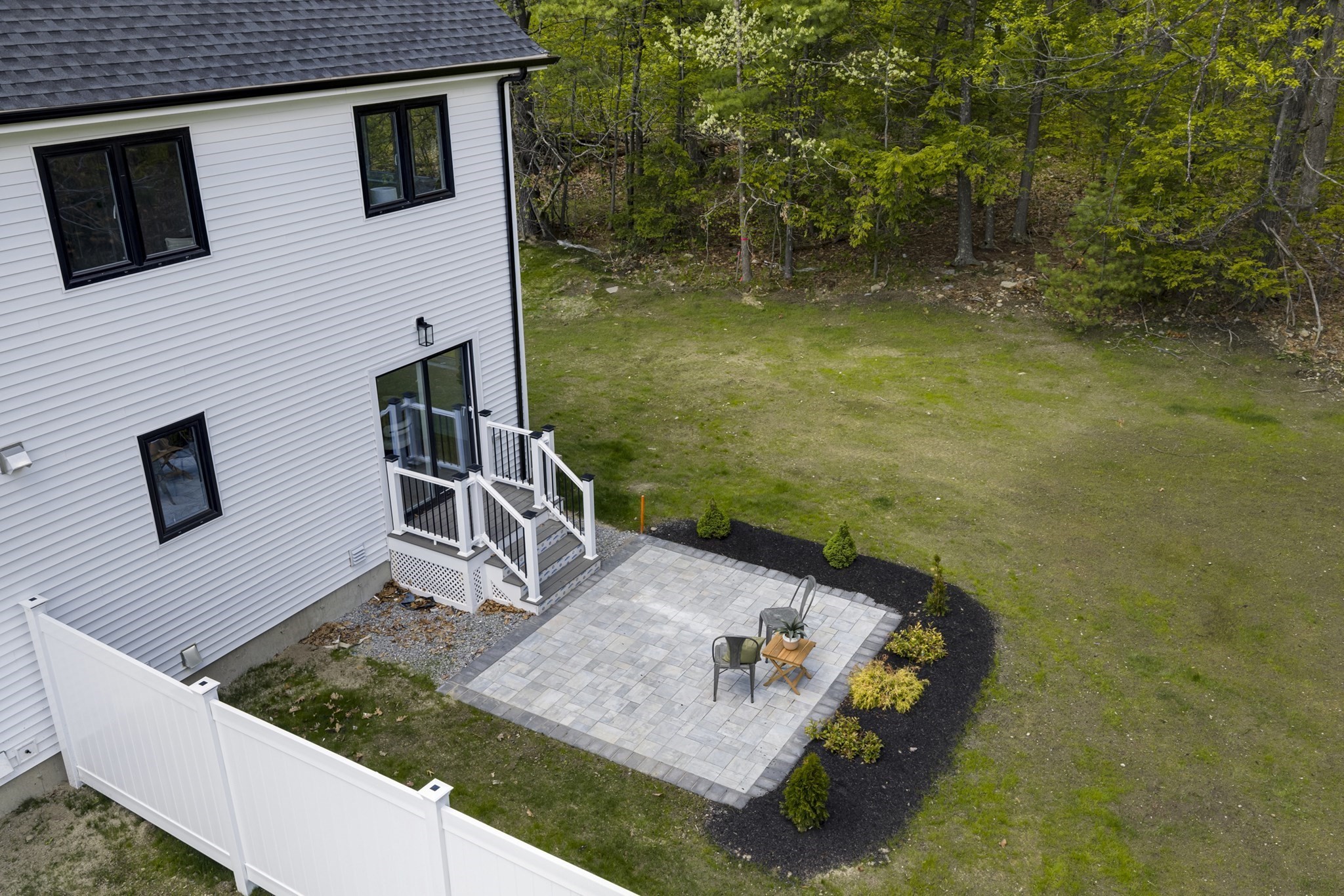 189 Electric Ave # B Property Photo 22