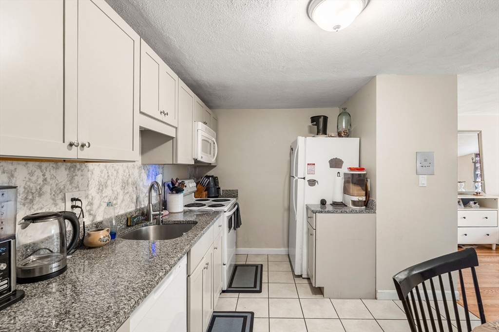 32 Bradford St Property Photo 15
