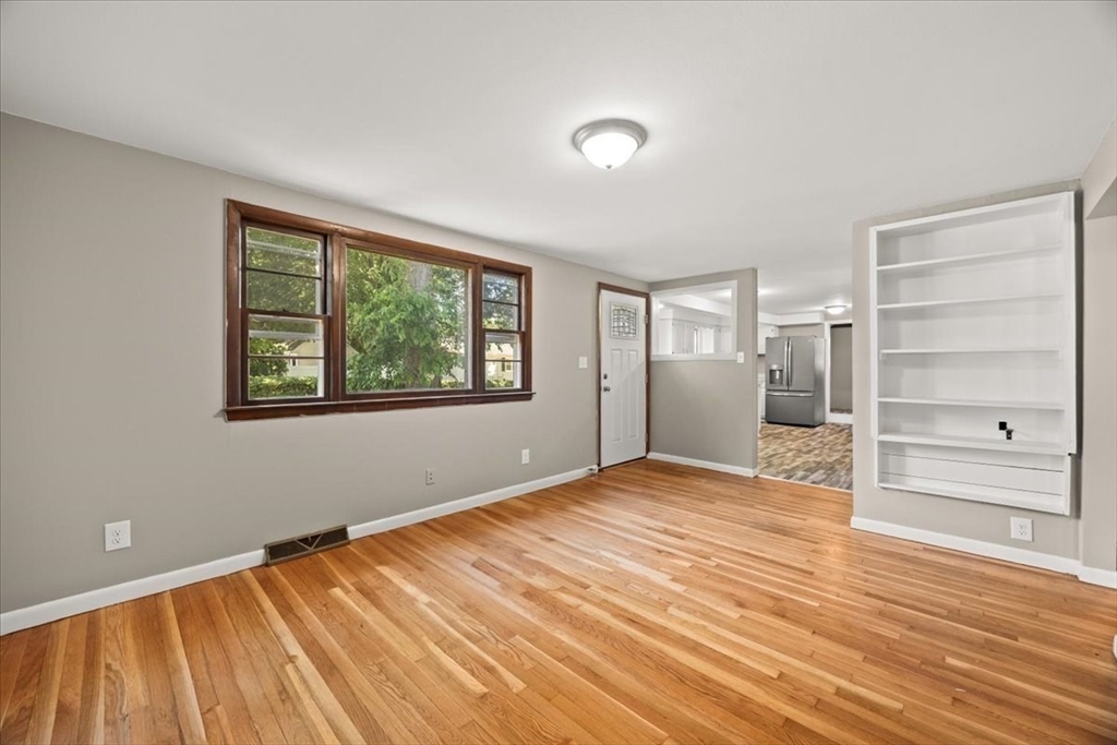 52 Jacob St Property Photo 24