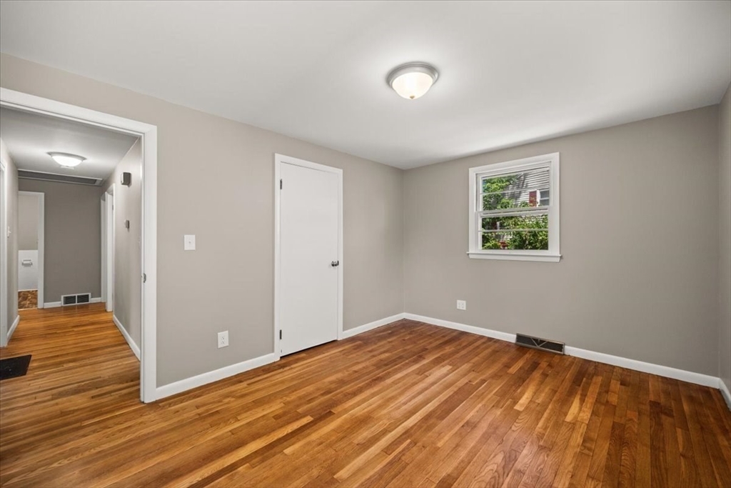 52 Jacob St Property Photo 27