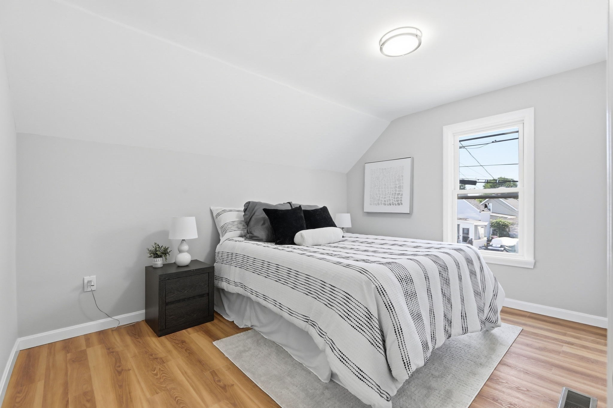 37 Campaw St Property Photo 33
