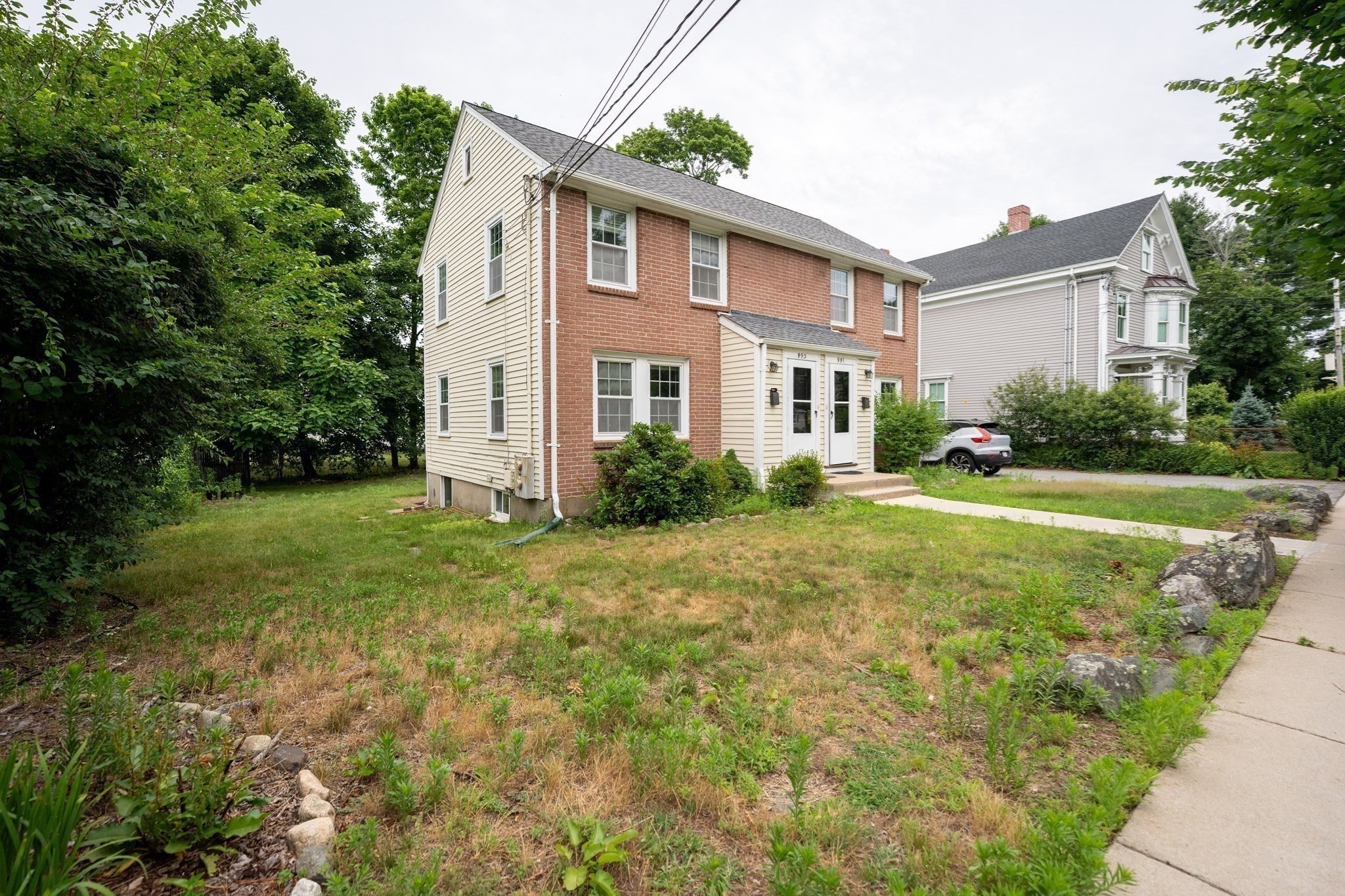 993 Massachusetts Ave # 993 Property Photo 4