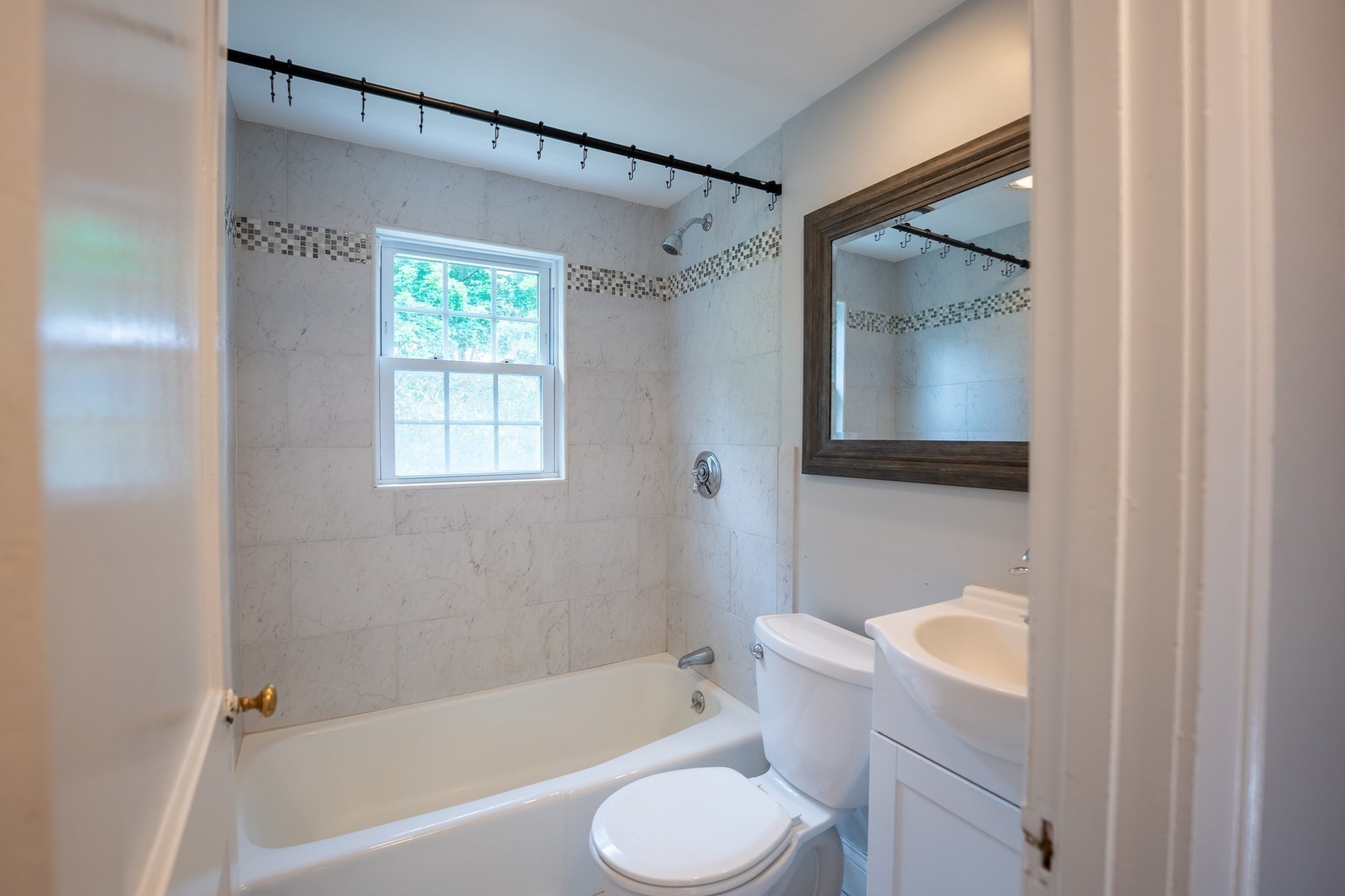 993 Massachusetts Ave # 993 Property Photo 11
