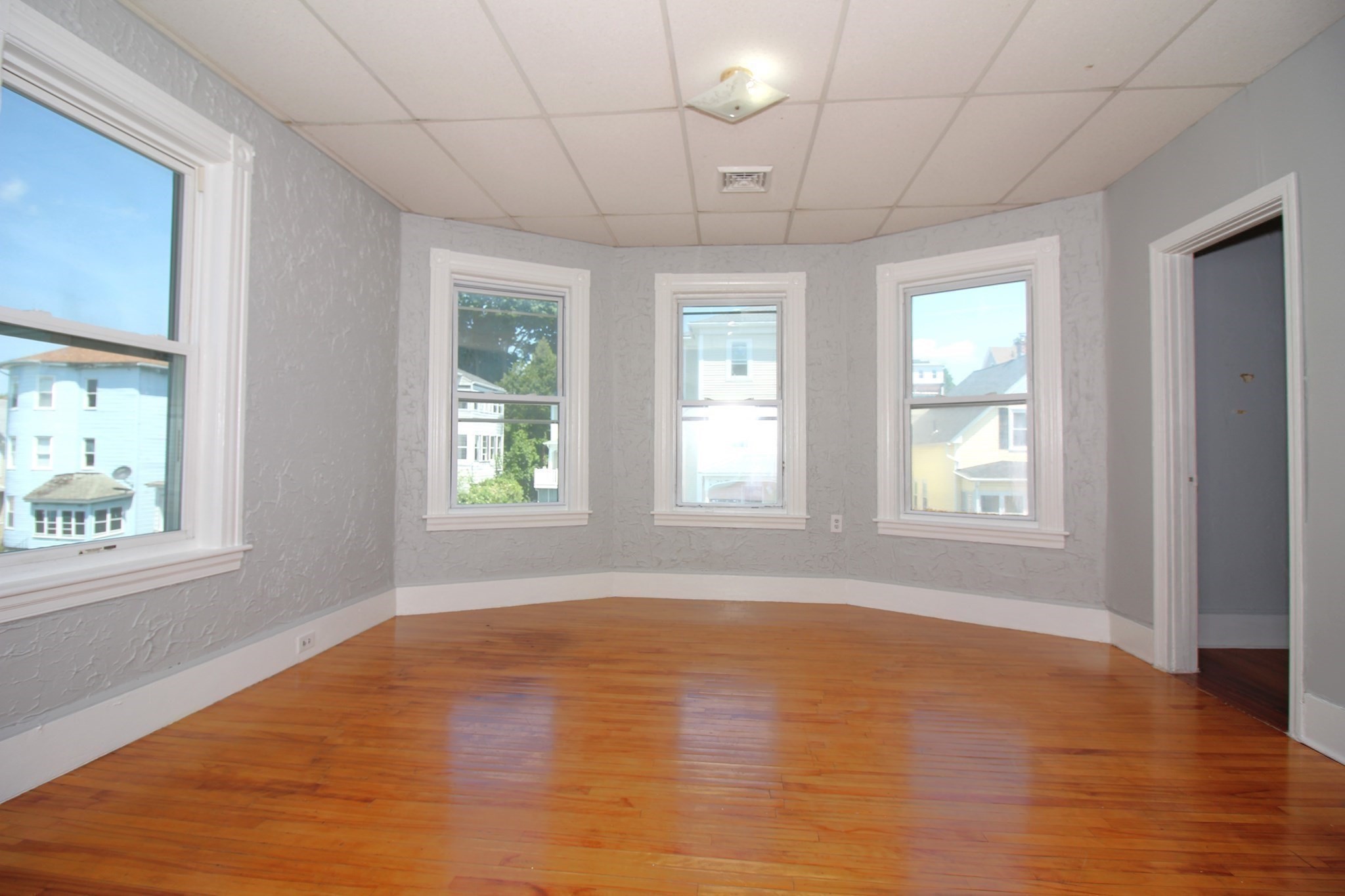 82 Fox # 3 Property Photo 6