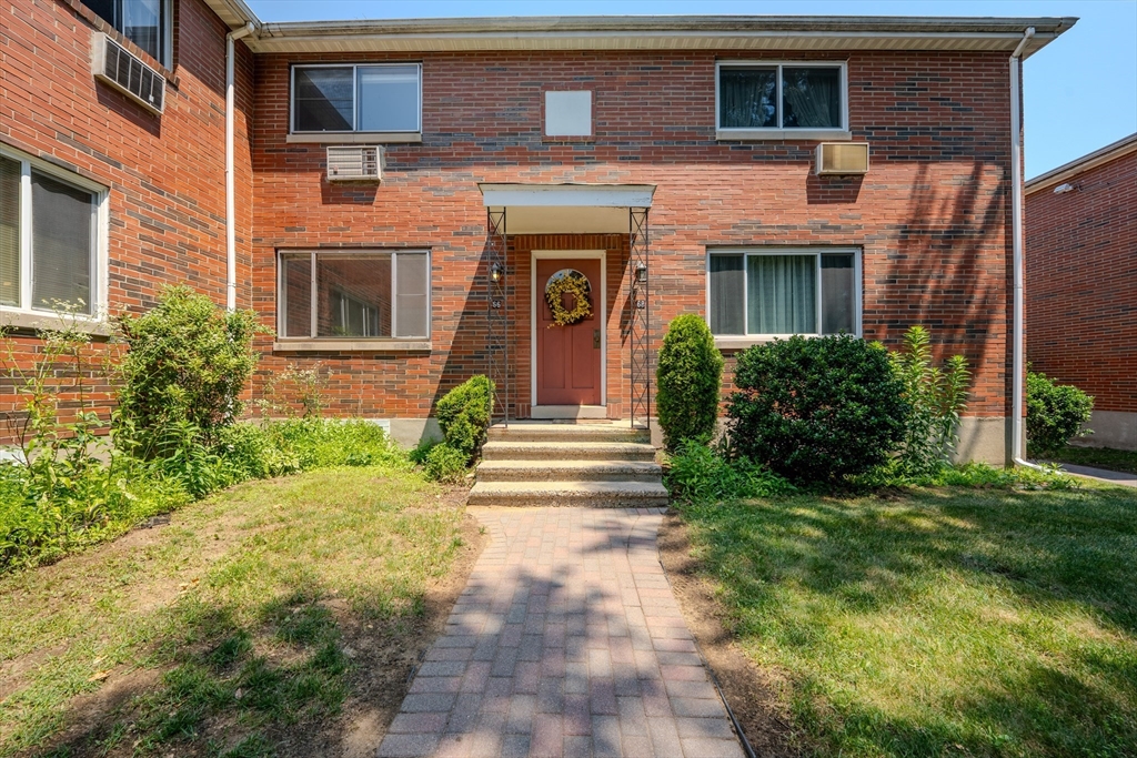 66 Bishop Dr # 66 Property Photo 1
