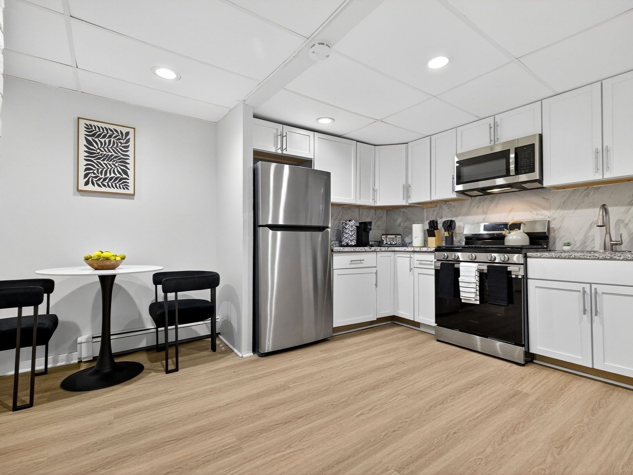 38 Moreland St # 1 Property Photo 9
