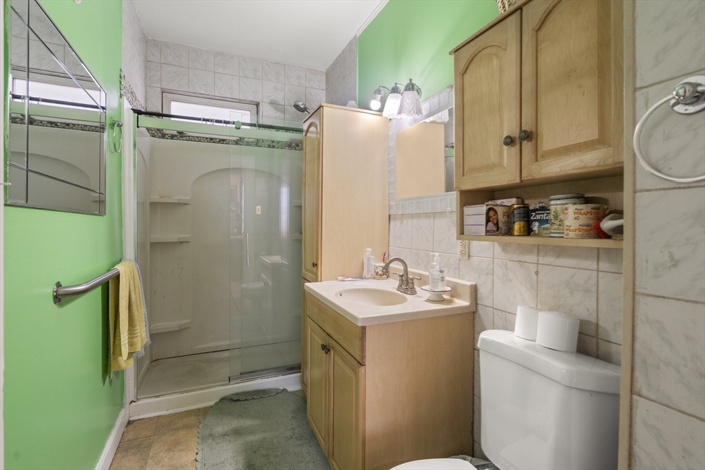87 Hamilton St Property Photo 9