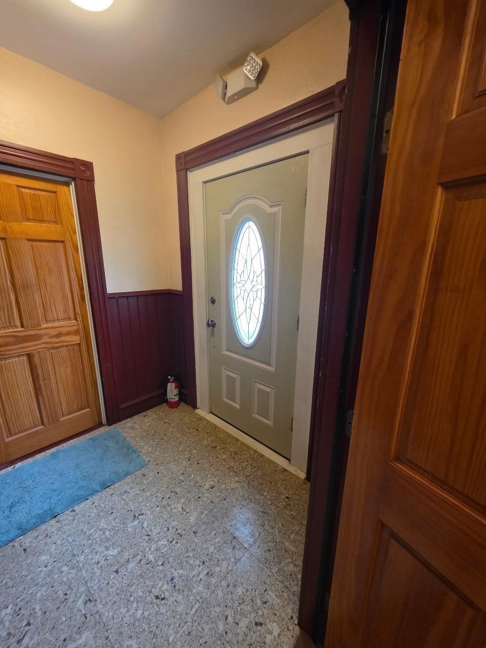 145 Suffolk Property Photo 4
