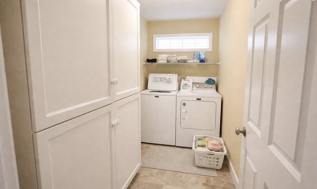 353 Fuller St # 45 Property Photo 5