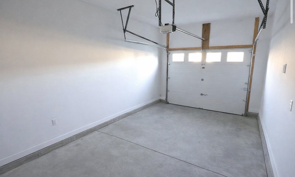 353 Fuller St # 45 Property Photo 13
