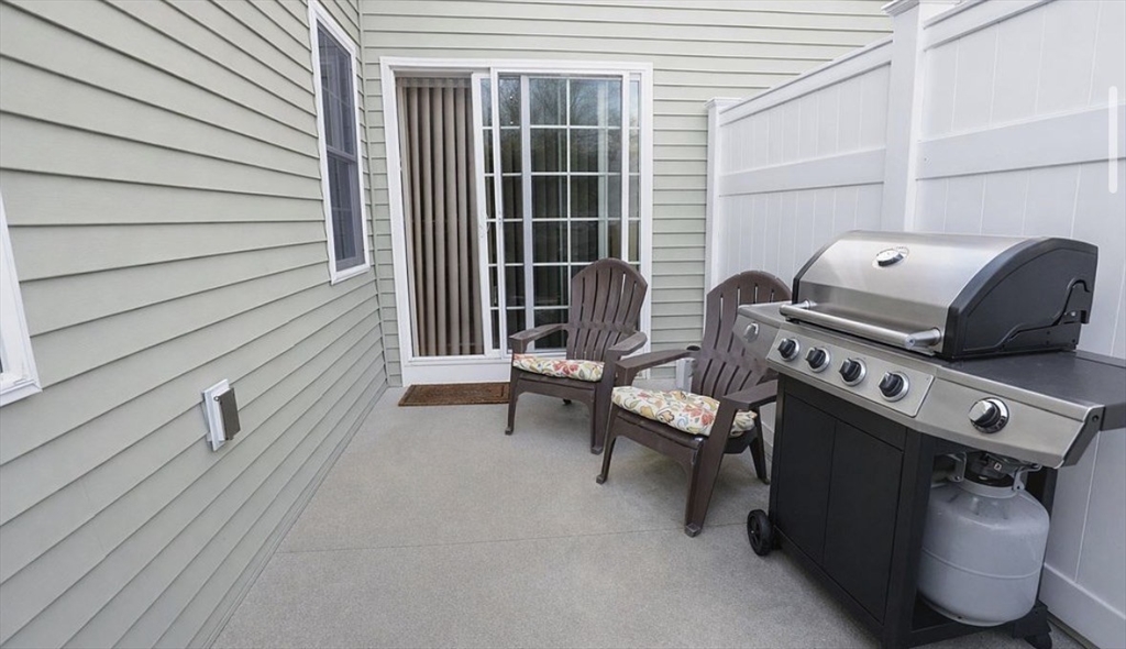 353 Fuller St # 45 Property Photo 14