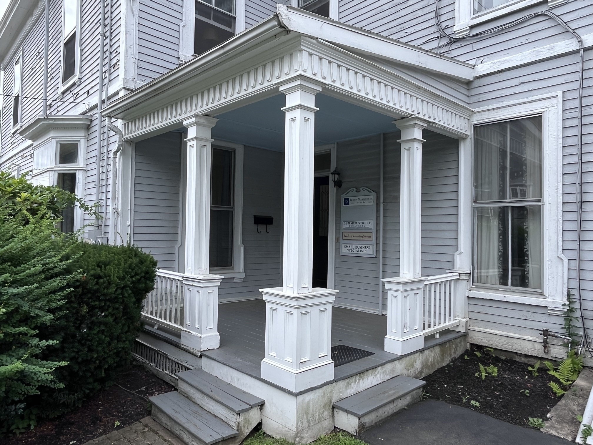 150 Summer St Property Photo 17