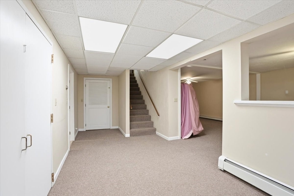 1 Hawthorne St Property Photo 32