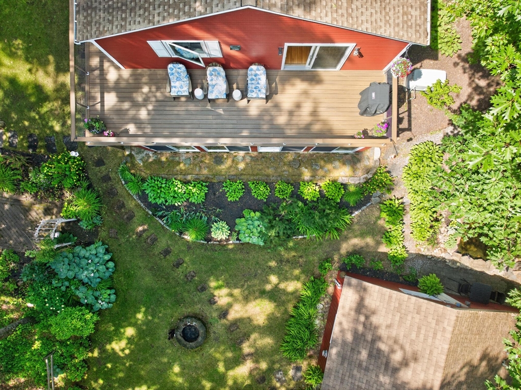 20 Iroquois Ave. Property Photo 37