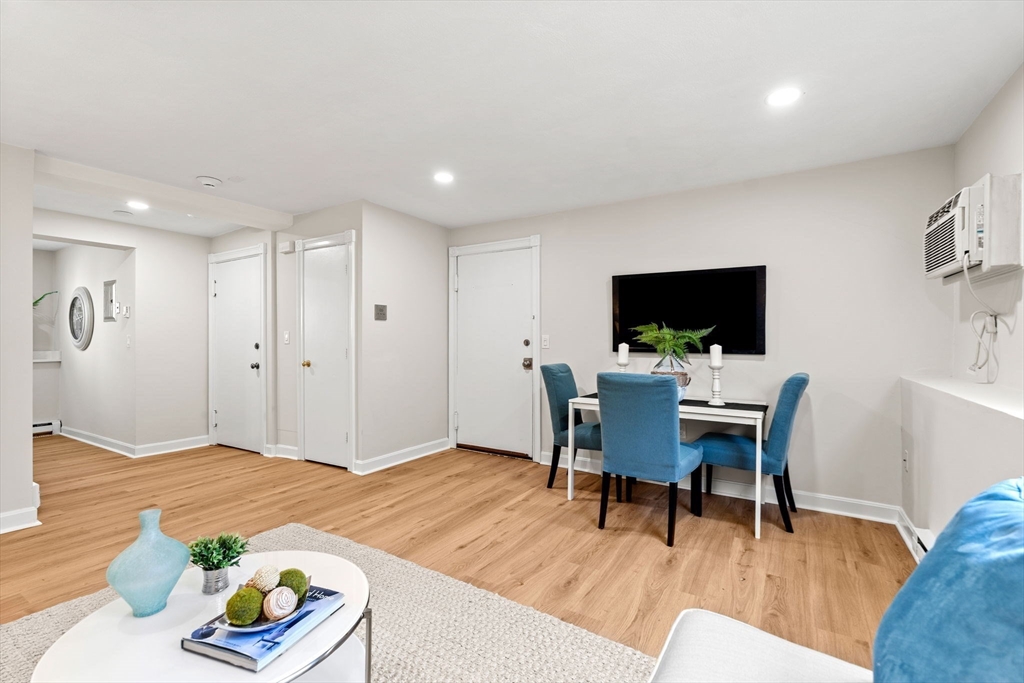 16 Appleton Park # B2 Property Photo 5