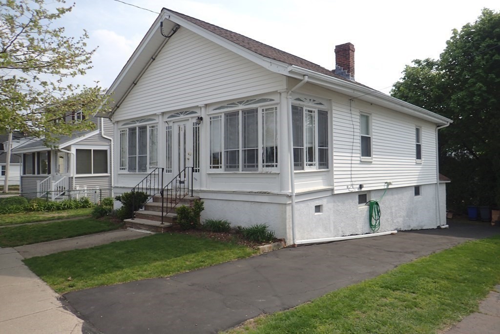 1 Newton Ave Property Photo 1