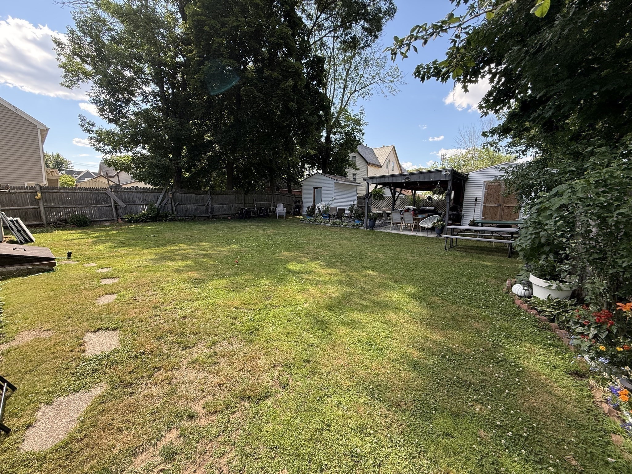 39 Central Street Property Photo 22