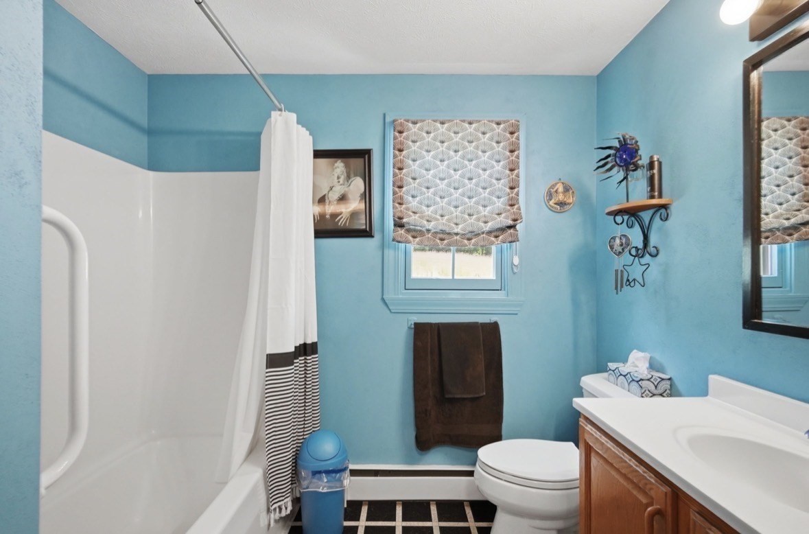195 Brimfield Road Property Photo 22