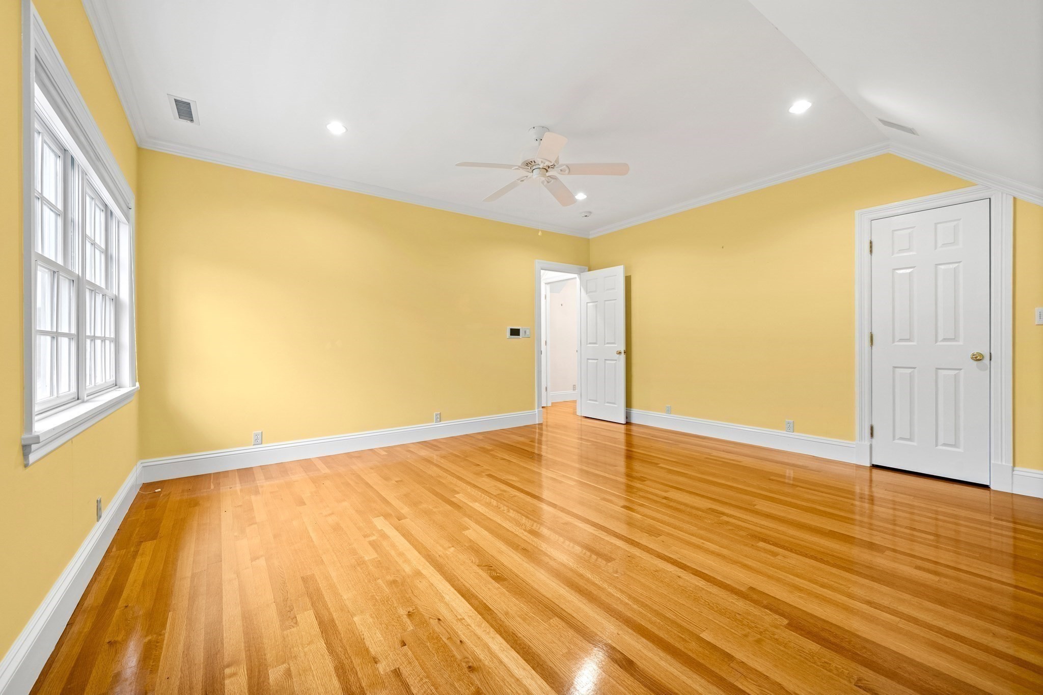 140 High Street Property Photo 16