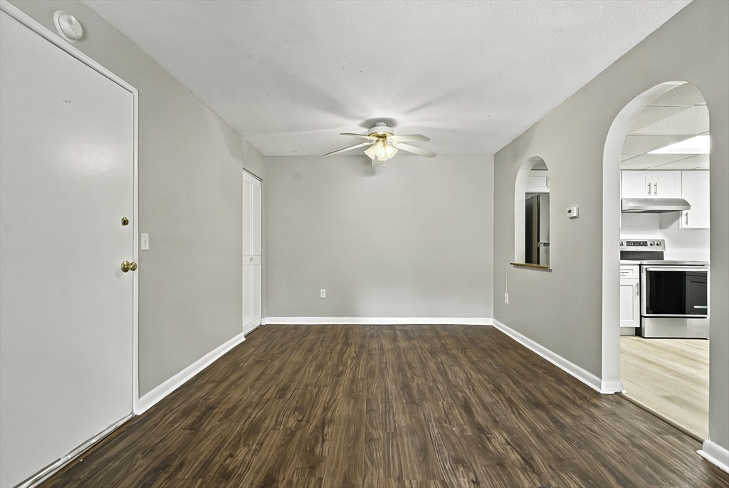 59 School St # B18 Property Photo 18