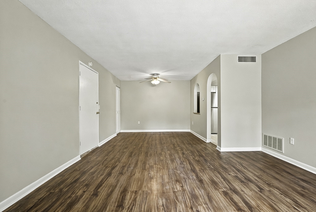59 School St # B18 Property Photo 23