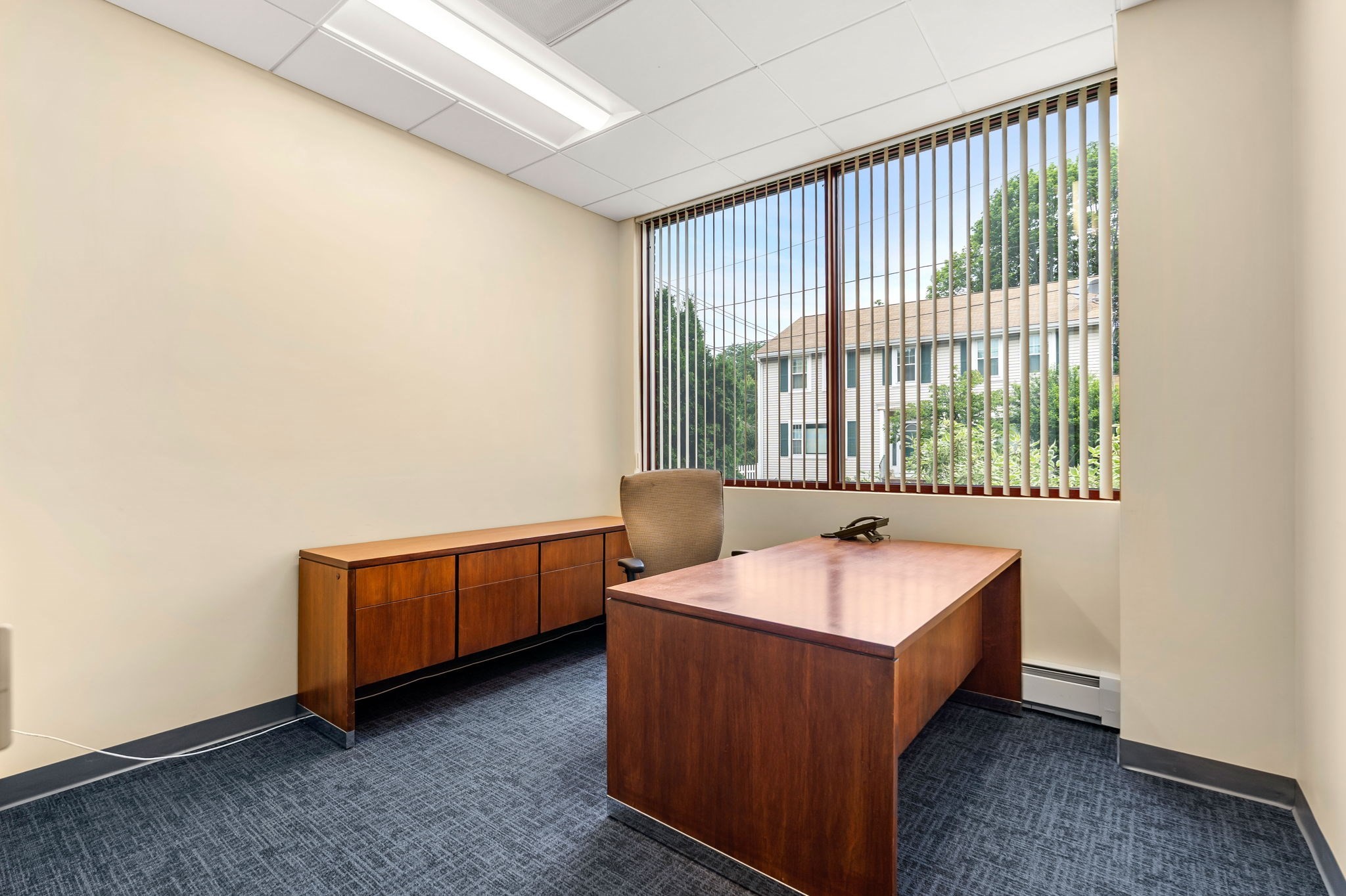 189 Loring Ave Property Photo 15