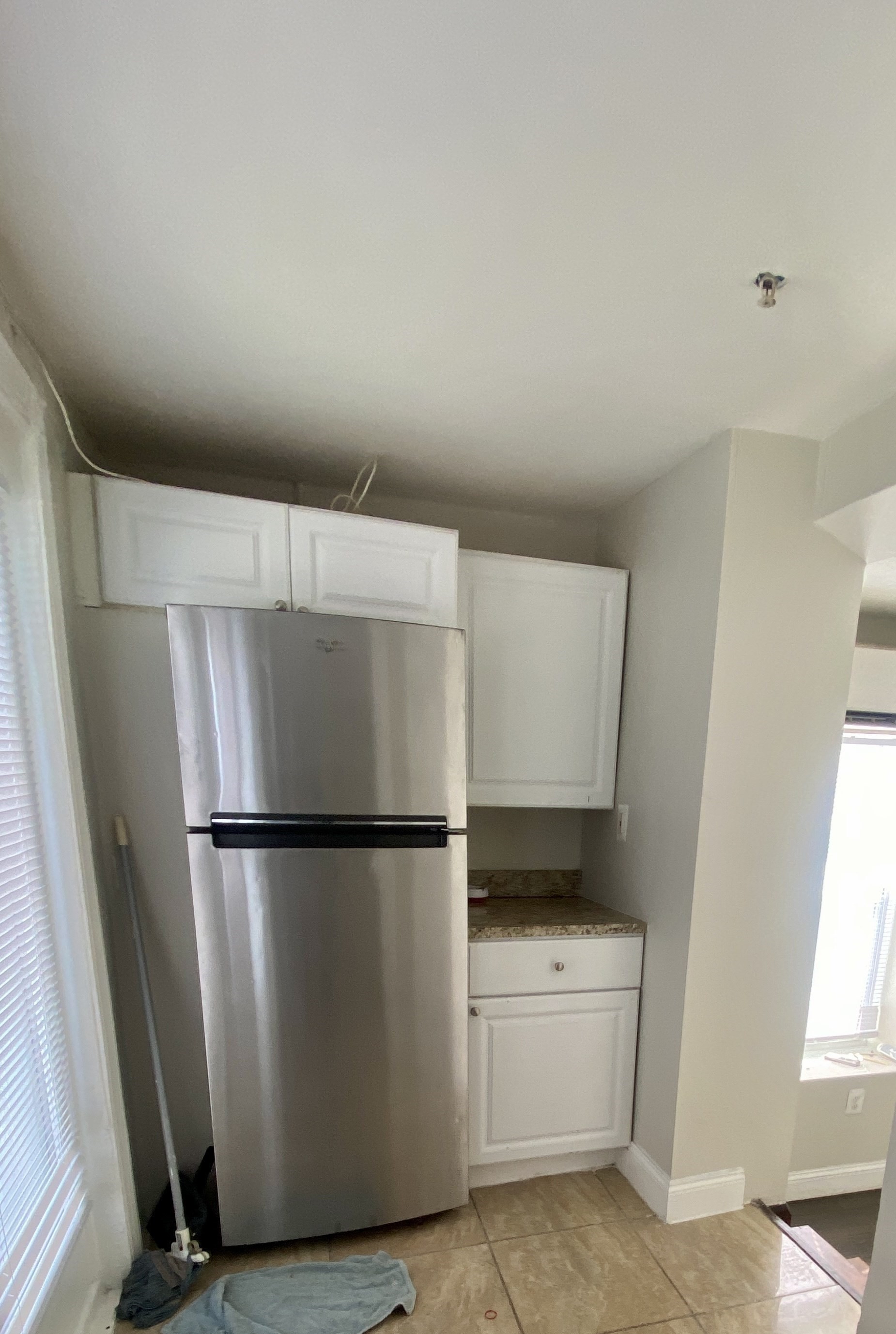 32 Hinckley Street # 1r Property Photo 2