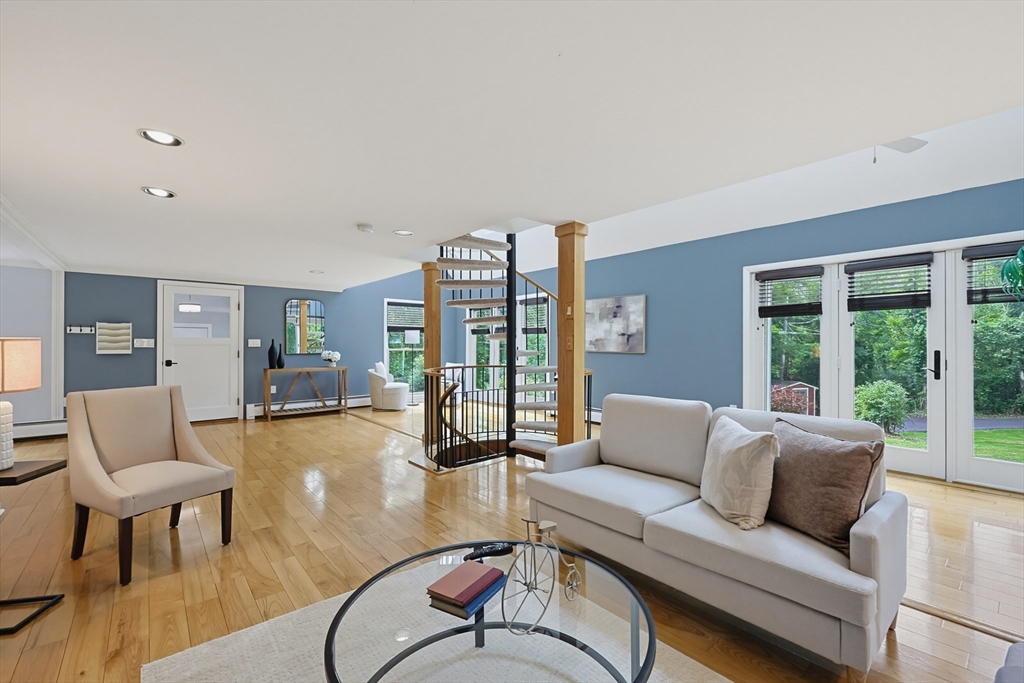 36 Stewart St Property Photo 14