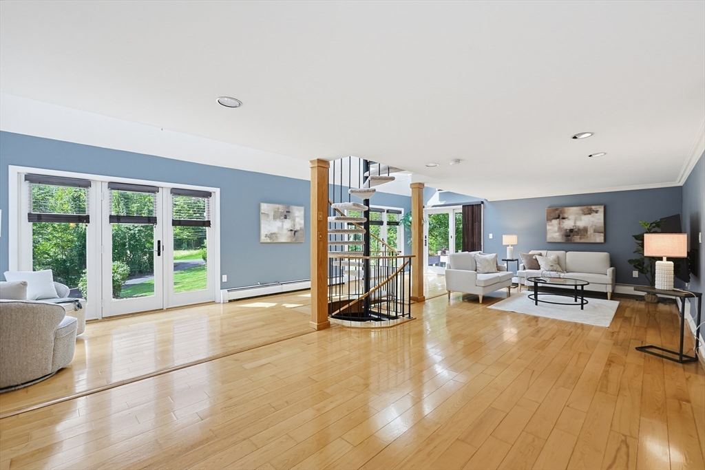 36 Stewart St Property Photo 37