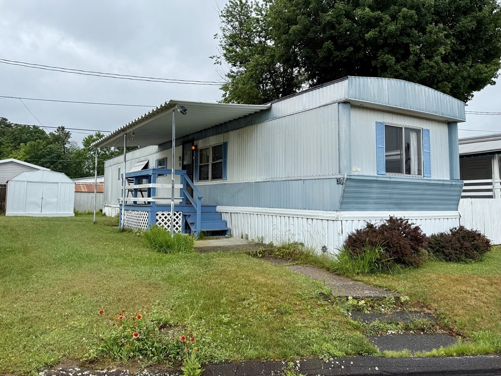 37 Klondike Ave Property Photo 1