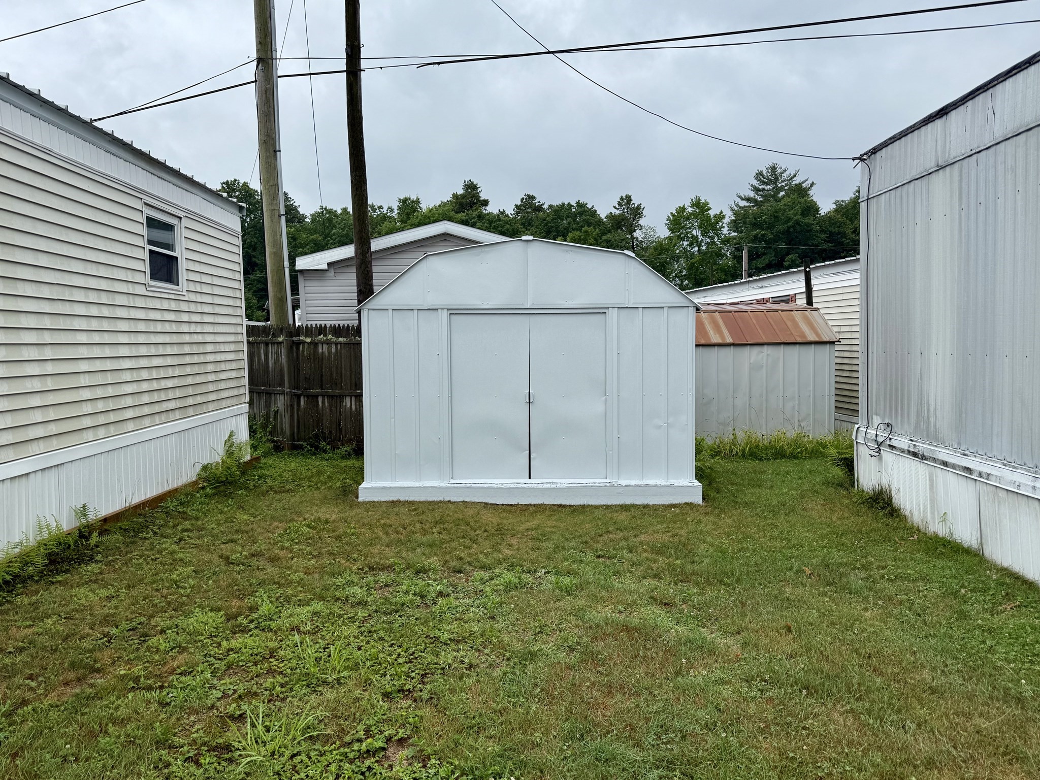 37 Klondike Ave Property Photo 4