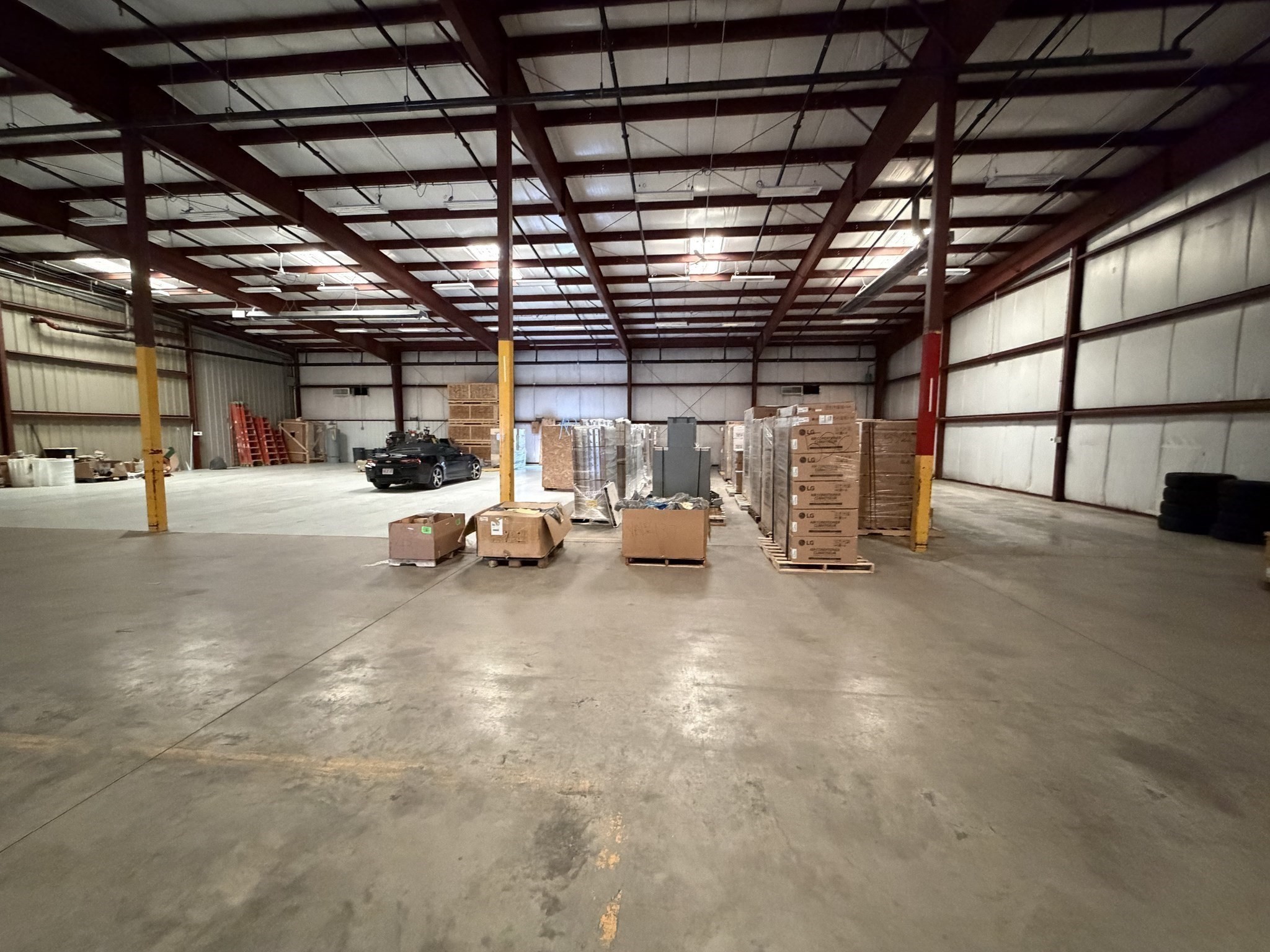 6 Industrial Pkwy Property Photo 6
